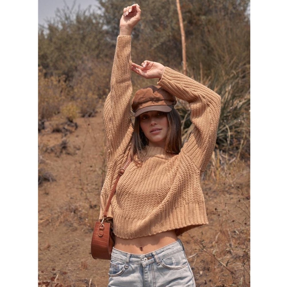 Caramel Sweater with peek-a-boo Sleeve Detail NWT - Picture 3 of 3